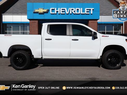 Used 2025 Chevrolet Silverado 1500 Custom Trail Boss image 1