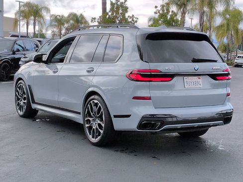 Used 2025 BMW X7 M60i AWD/4WD image 8