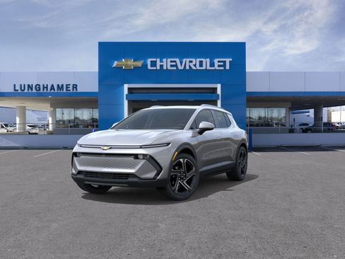 New 2026 Chevrolet Equinox EV LT image 8