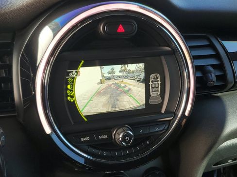 Used 2016 MINI Cooper S image 25