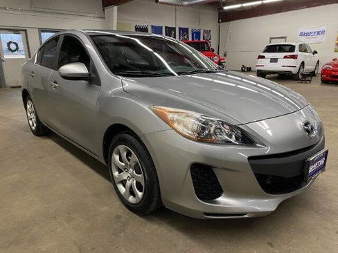 Used 2013 MAZDA MAZDA3 i SV image 6