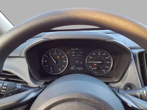 Certified 2025 Subaru Crosstrek 2.0i Premium image 8