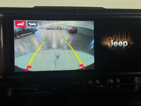 Certified 2024 Jeep Wrangler Unlimited Rubicon 392 AWD/4WD image 19