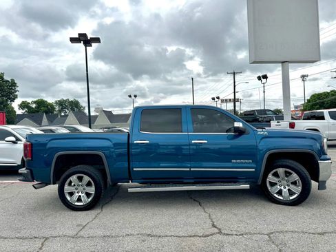 Used 2018 GMC Sierra 1500 SLT AWD/4WD image 4