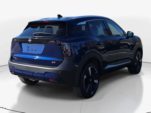 New 2026 Nissan Kicks SR image 5