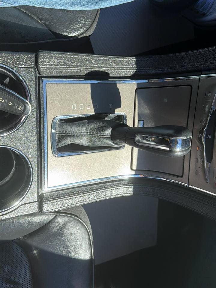 Used 2013 Lincoln MKX AWD image 21