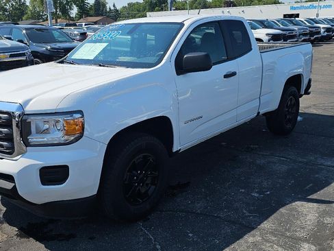 Certified 2017 GMC Canyon W/T w/ Convenience Package RWD image 3