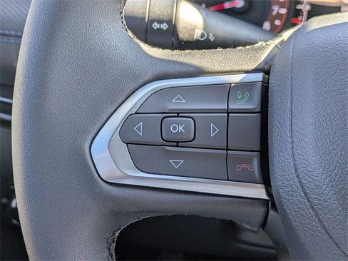 New 2026 Jeep Compass Latitude image 15