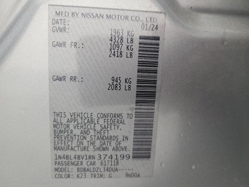 Used 2024 Nissan Altima 2.5 S FWD image 33