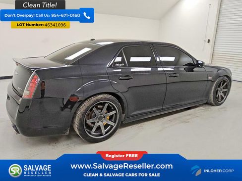 Used 2014 Chrysler 300 SRT8 w/ Leather Interior Group image 4