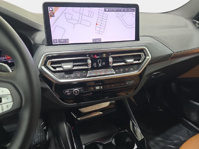 Certified 2024 BMW X3 xDrive30i w/ Premium Package AWD/4WD image 17