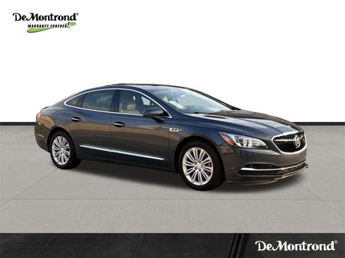 Used 2019 Buick LaCrosse Essence w/ Sun and Shade Package image 3