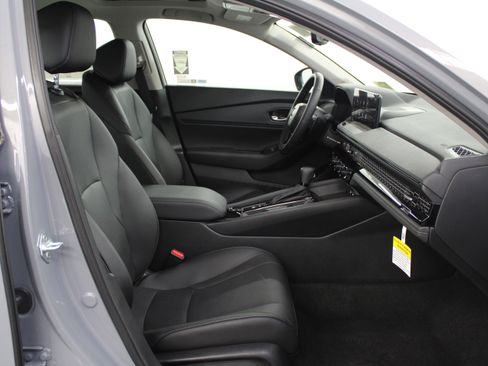 New 2025 Honda Accord EX-L image 27