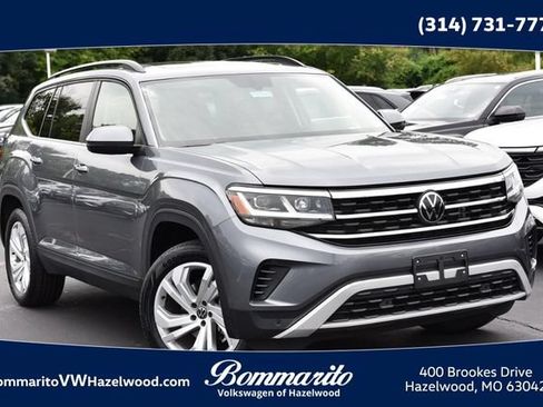 Certified 2023 Volkswagen Atlas SE w/ Panoramic Sunroof Package AWD/4WD image 1