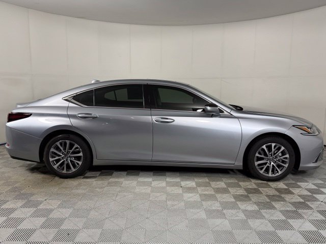 Used 2022 Lexus ES 350 w/ Accessory Package 2 FWD image 10