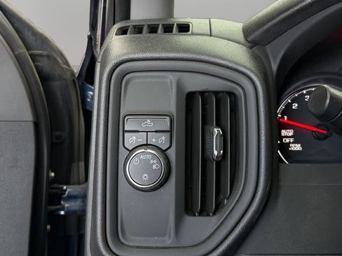 Used 2022 Chevrolet Silverado 1500 Custom RWD image 19