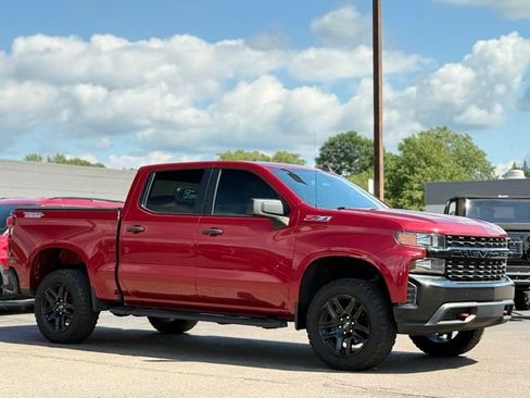 Used 2021 Chevrolet Silverado 1500 Custom Trail Boss w/ LPO, Dark Essentials Package AWD/4WD image 28