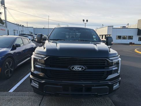 Used 2024 Ford F150 Platinum w/ FX4 Off-Road Package image 2