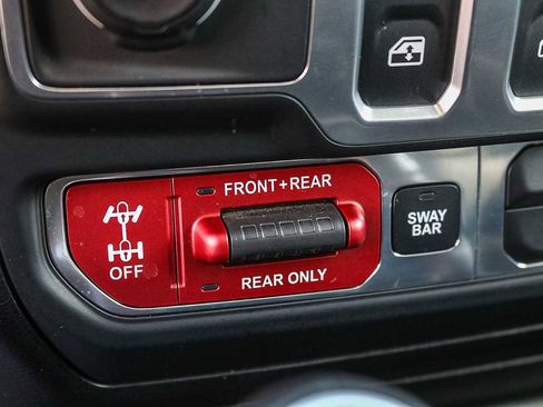 Used 2018 Jeep Wrangler Rubicon image 33