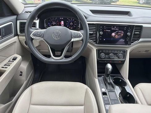 Used 2022 Volkswagen Atlas SE FWD image 22