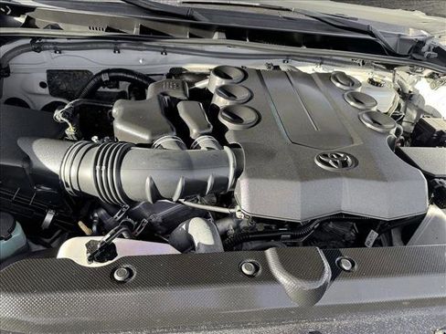 Used 2024 Toyota 4Runner SR5 image 21