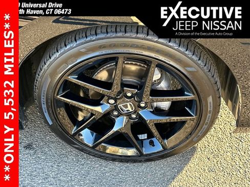 Used 2025 Honda Civic Sport image 7