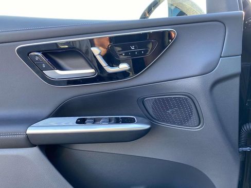 Certified 2025 Mercedes-Benz GLC 300 4MATIC image 16