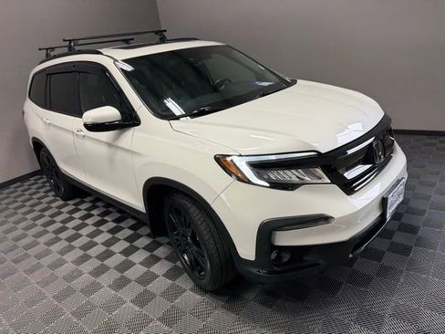 Used 2022 Honda Pilot Black Edition image 2