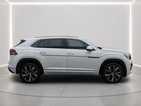 New 2026 Volkswagen Atlas Cross Sport SEL Premium R-Line AWD/4WD image 10