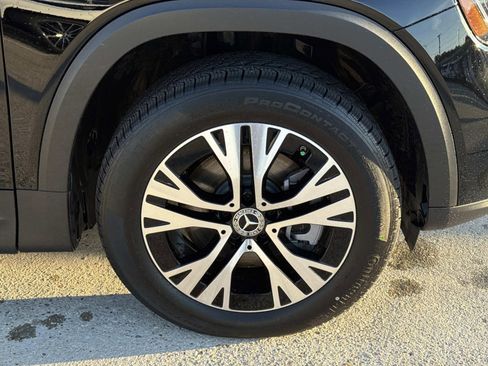 Used 2026 Mercedes-Benz GLB 250 GLB 250 image 4