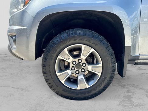 Used 2020 Chevrolet Colorado Z71 AWD/4WD image 15