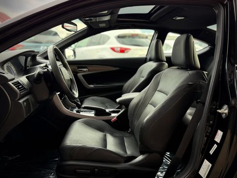 Used 2017 Honda Accord EX-L image 8