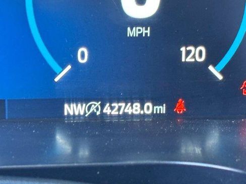 Used 2022 Ford F150 Lariat w/ Max Trailer Tow Package RWD image 27