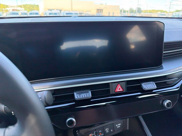 New 2027 Kia K5 GT-Line FWD image 17