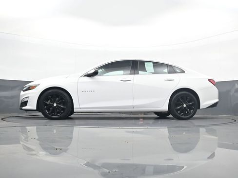Used 2020 Chevrolet Malibu LT FWD image 28