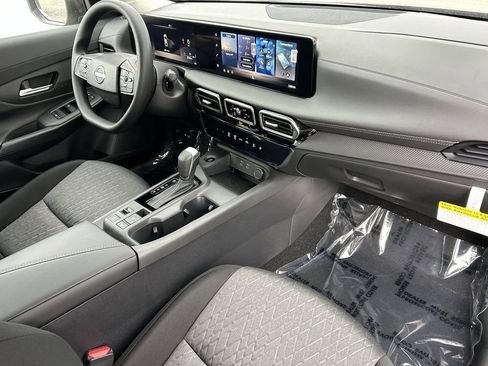 New 2026 Nissan Sentra SV w/ Floor Mat Package image 8