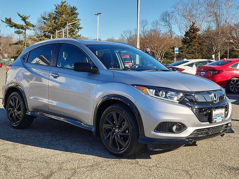 Used 2022 Honda HR-V Sport image 3