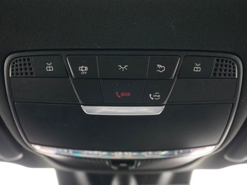 Used 2021 Mercedes-Benz GLC 300 4MATIC image 45