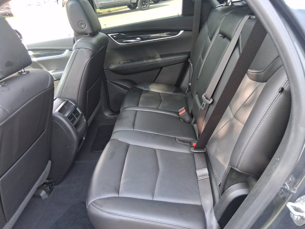 Used 2021 Cadillac XT5 Premium Luxury AWD/4WD image 17