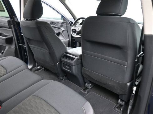 Used 2025 Nissan Pathfinder SV image 25