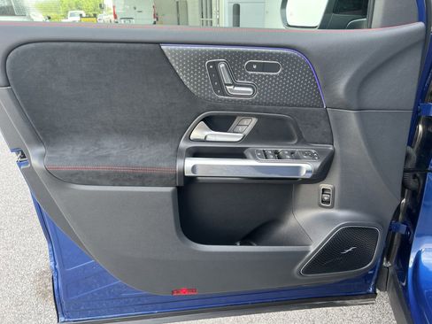 Certified 2024 Mercedes-Benz GLB 250 image 16