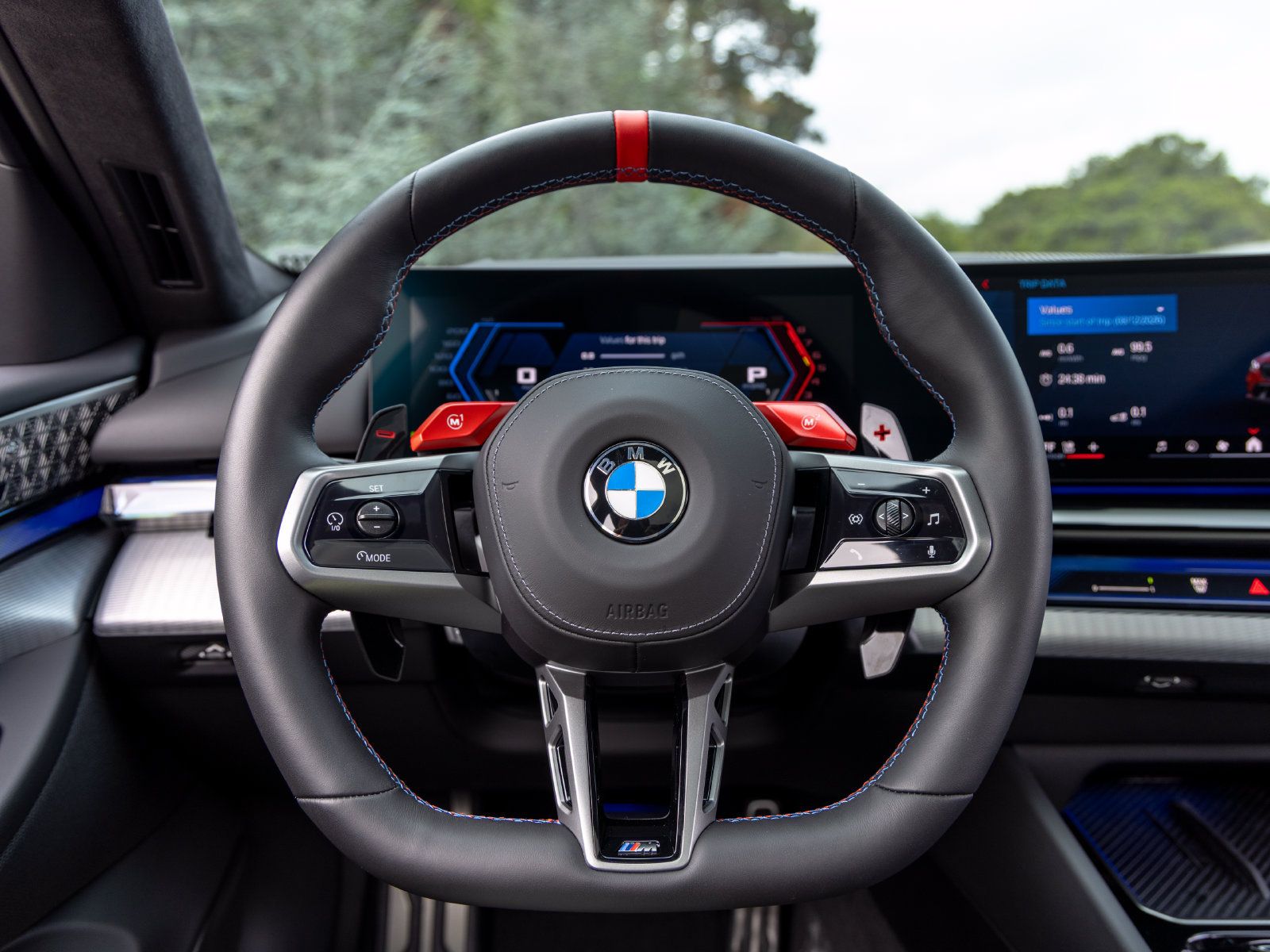 Used 2026 BMW M5 Touring AWD/4WD image 32