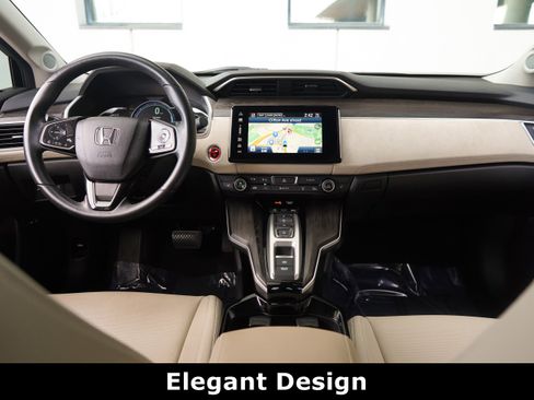 Used 2018 Honda Clarity Touring image 13