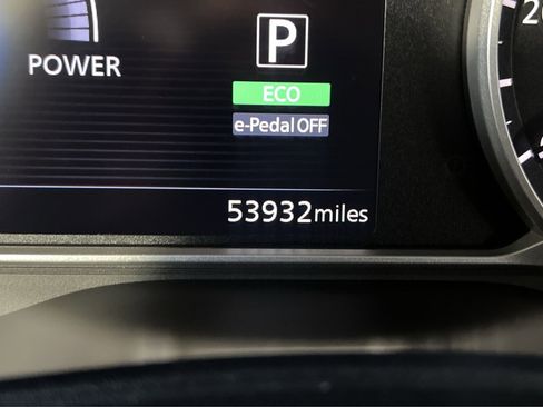 Used 2019 Nissan Leaf S w/ S Charge Package FWD image 17