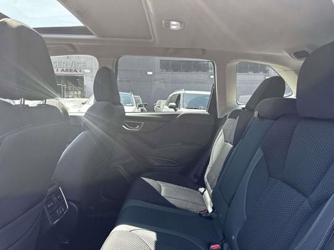 Used 2023 Subaru Forester Premium AWD/4WD image 12