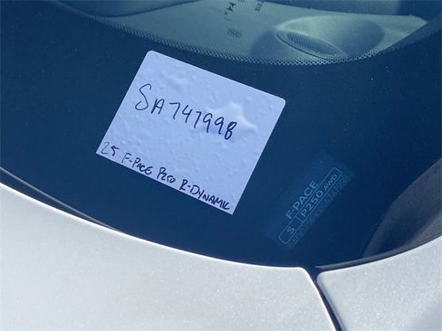 New 2025 Jaguar F-PACE R-Dynamic S image 23