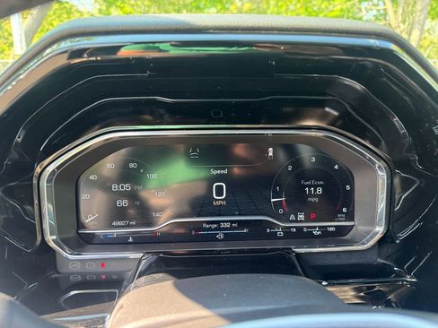 Used 2023 GMC Sierra 1500 SLT w/ SLT Convenience Package AWD/4WD image 24