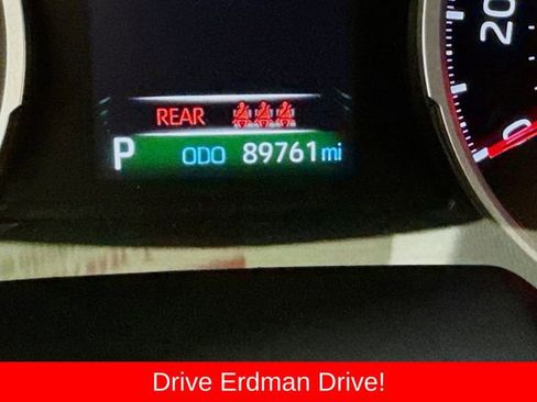 Certified 2021 Toyota RAV4 LE FWD image 32