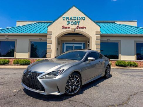 Used 2016 Lexus RC 200t RWD image 19
