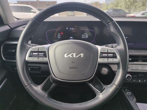 Certified 2023 Kia Telluride S w/ S Sunroof Package AWD/4WD image 16